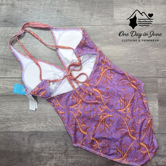 Cupshe Strappy Back One Peice Swimsuit Size S - Picture 7 of 7